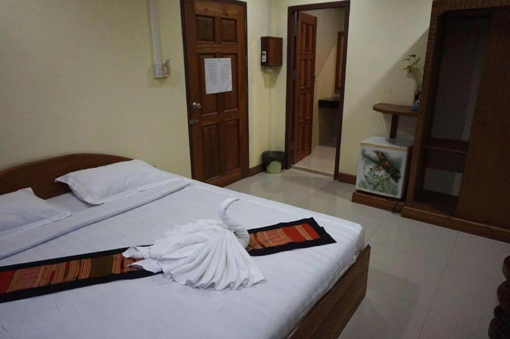 Lankham Hotel Pakse Ngoại thất bức ảnh