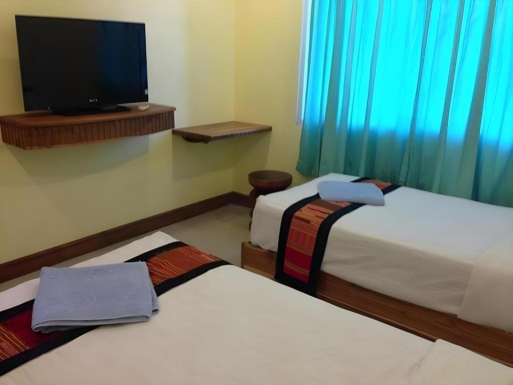 Lankham Hotel Pakse Ngoại thất bức ảnh